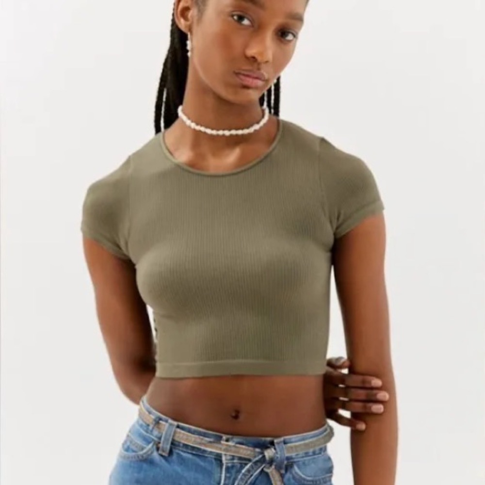 Out From Under Everyday Seamless Ribbed Tee in Olive